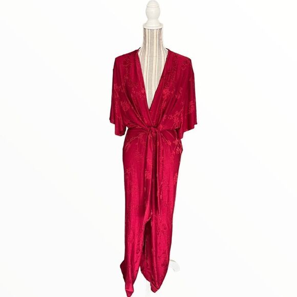 ZARA | Burgundy | SHORT SLEEVE JUMPSUIT WITH SURPLICE V-NECKLINE - Picture 8 of 15